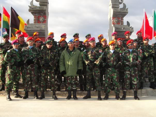 Baret+kopaska