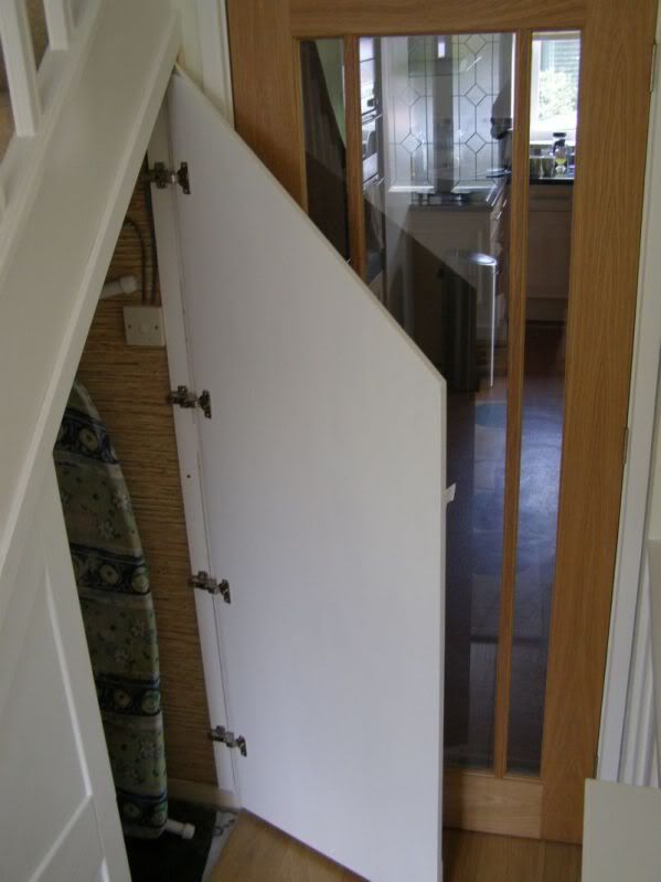 Cupboarddooropen.jpg
