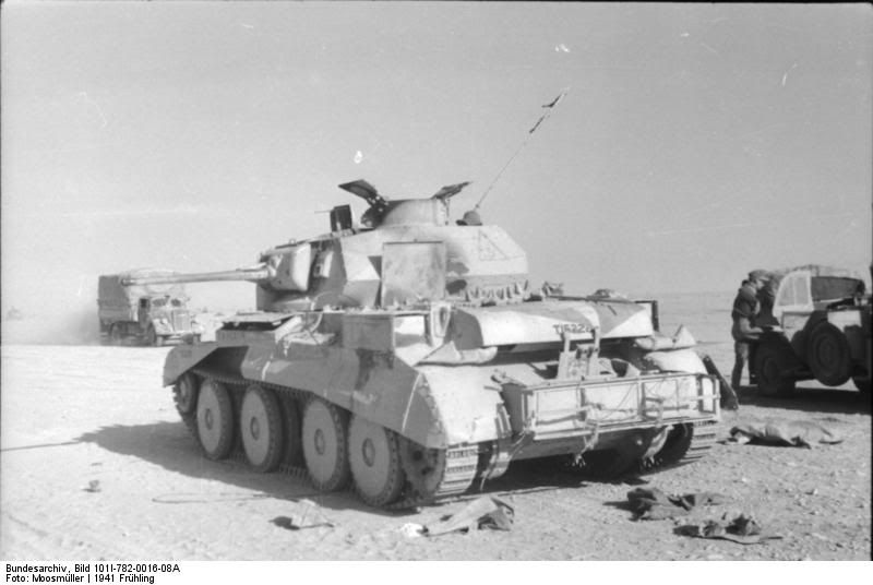 Bundesarchiv_Bild_101I-782-0016-08A_Nordafrika_zerstrter_englischer_Panzer.jpg