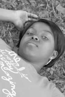 IMAGE: http://i36.photobucket.com/albums/e14/svtfordlady/TanyasFamily307.jpg