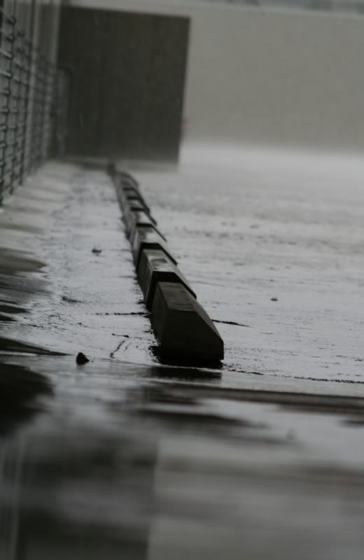 IMAGE: http://i36.photobucket.com/albums/e18/cmgarcia22/4thofJuly2007225sma.jpg