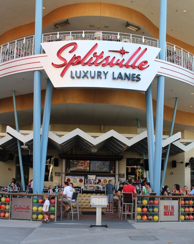  photo SplitsvilleLuxuryLanes.jpg