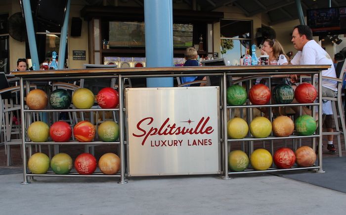  photo SplitsvilleOutside.jpg