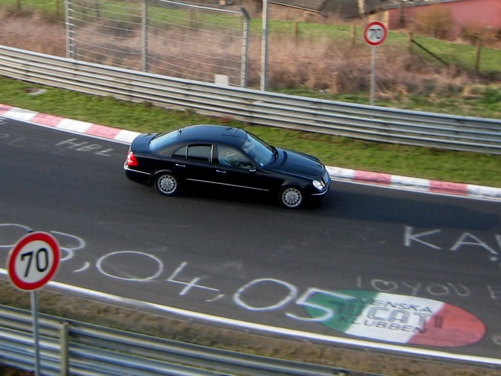 [Image: 06eurotrip110small.jpg]