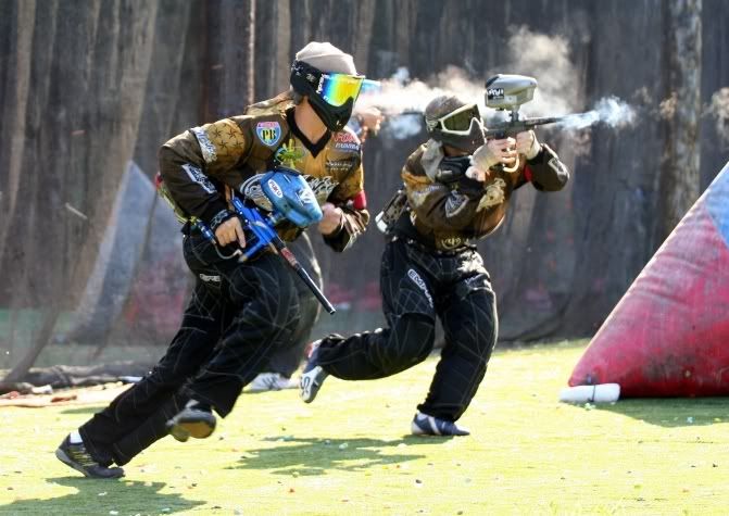 IMAGE: http://i36.photobucket.com/albums/e27/danbob1088/NEPL_Event_3_DanSul_1.jpg