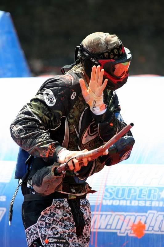 IMAGE: http://i36.photobucket.com/albums/e27/danbob1088/NEPL_Event_3_DanSul_19.jpg