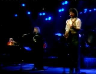Fleetwood Mac In Concert, The Mirage Tour 1982 DVDrip H264 MP4 Music Lovers Release Group preview 4