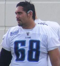 Kevin Mawae may be best remembered because of Chris Johnson. Photo by Andrew Strickert for Total Titans.