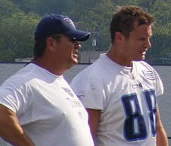 Titans TE coach John Zernhelt and Craig Stevens. Photo by Andrew Strickert/Total Titans