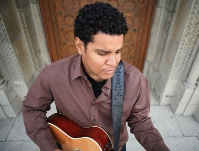 Chris Pierce is a soul singer, a song-craftsman and an extremely gifted 