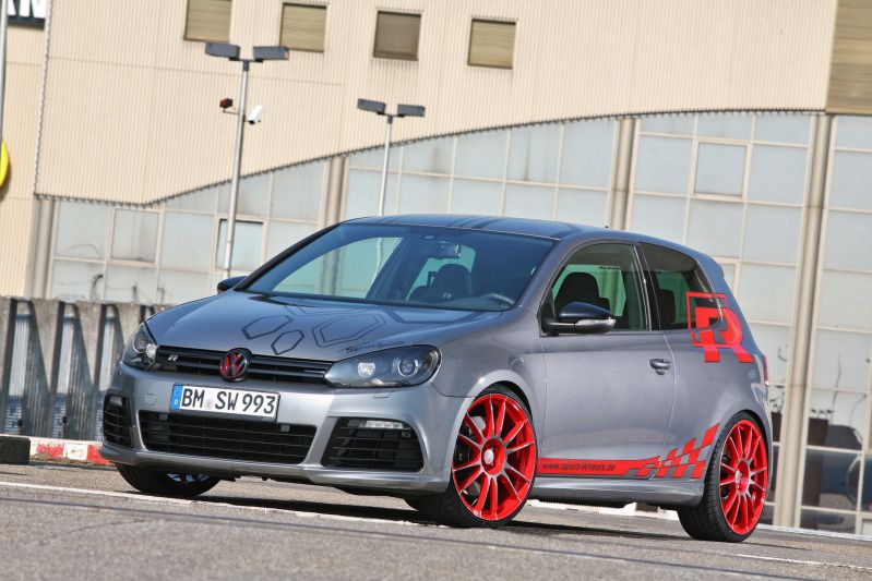 Volkswagen-Golf-R-Sport-Wheels-1.jpg
