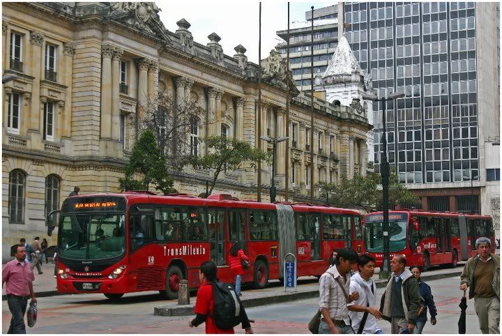 5_Calle13indowntownBogota.jpg