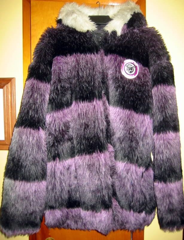 Cat in fur outlet coat