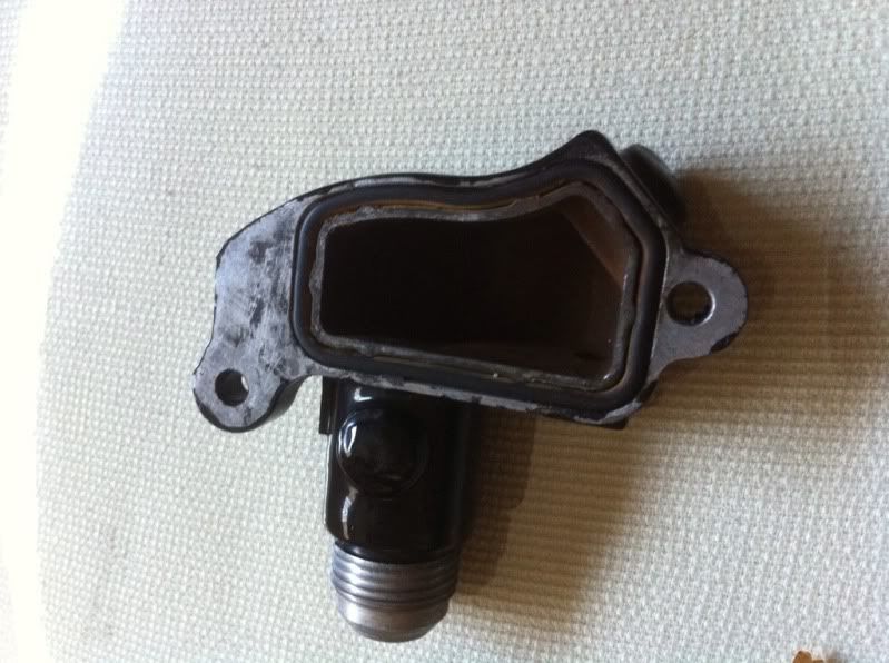 Upper coolant housing w/welded male AN bung, swap axles Page 2