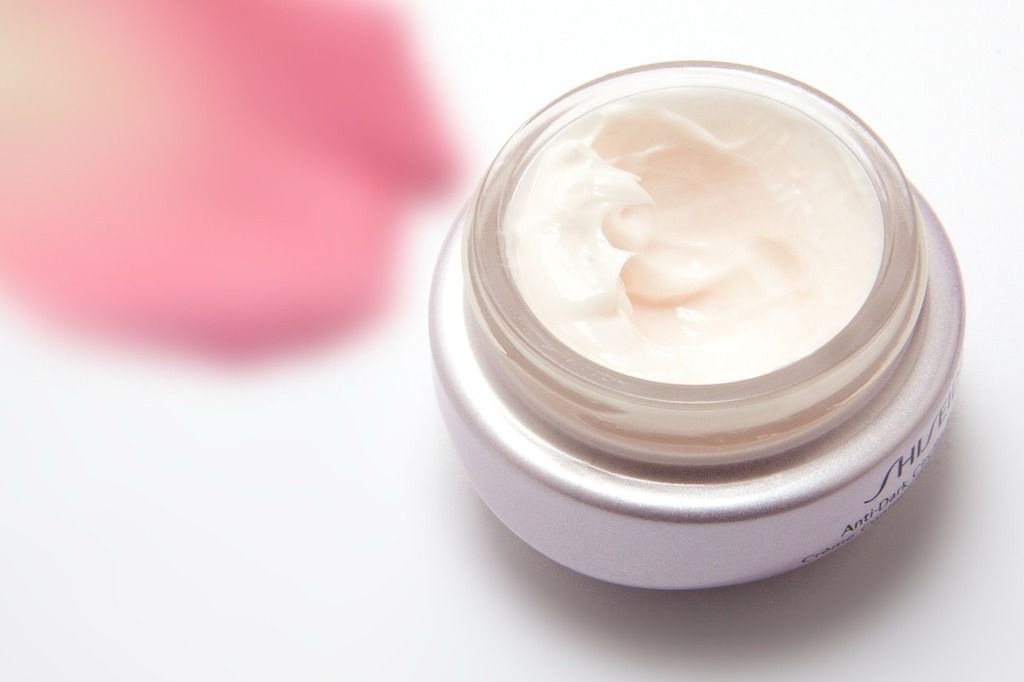 Cara Memutihkan Kulit Dengan Cepat Menggunakan Cream Pemutih Wajah