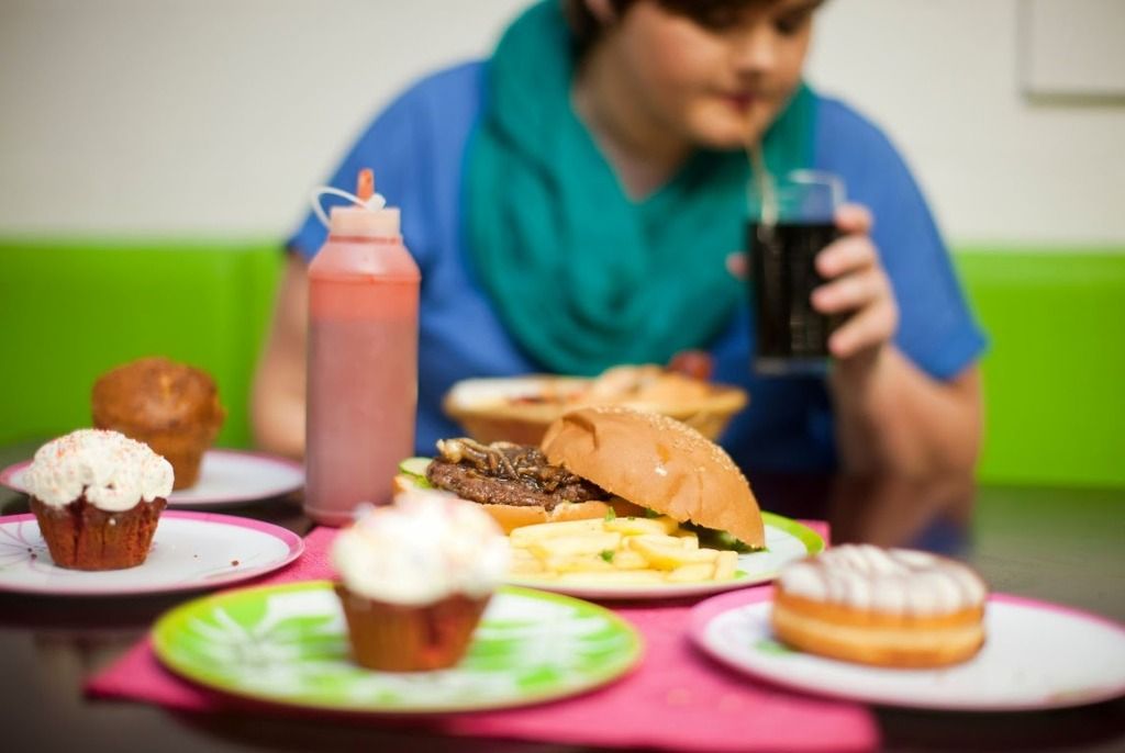 Diet Tidak Sehat Sering Menyebabkan Kulit Wajah Menjadi Keriput