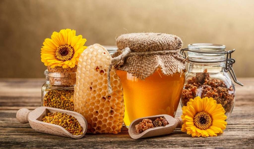 Mengkombinasikan Madu Untuk Membuat Masker Jeruk Nipis