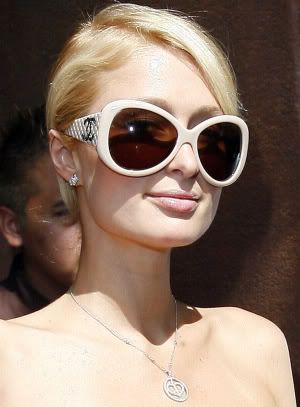 paris hilton phone hacked photos. Paris Hilton (THAT#39;S HOT!