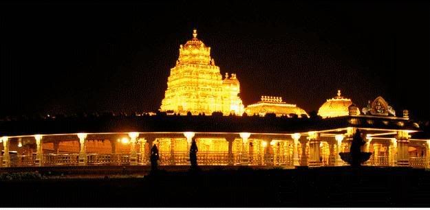 golden temple vellore images. south india golden temple