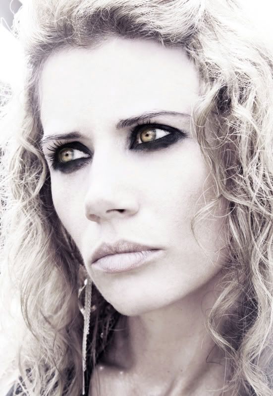 IMAGE: http://i36.photobucket.com/albums/e42/domgravine/IMG_2118.jpg