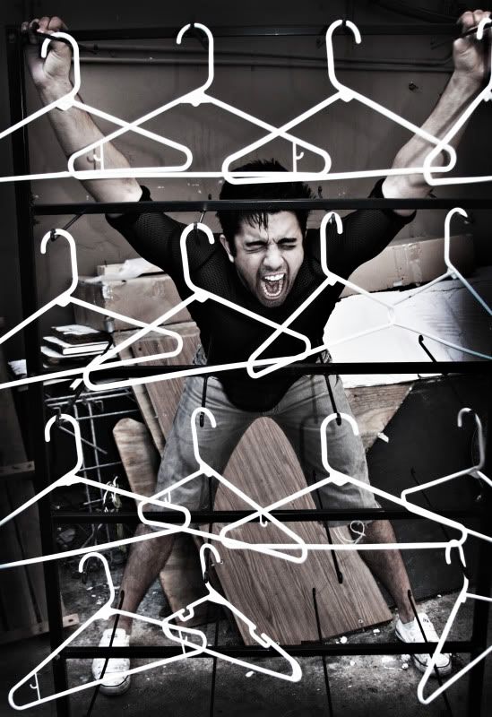 IMAGE: http://i36.photobucket.com/albums/e42/domgravine/IMG_3919.jpg