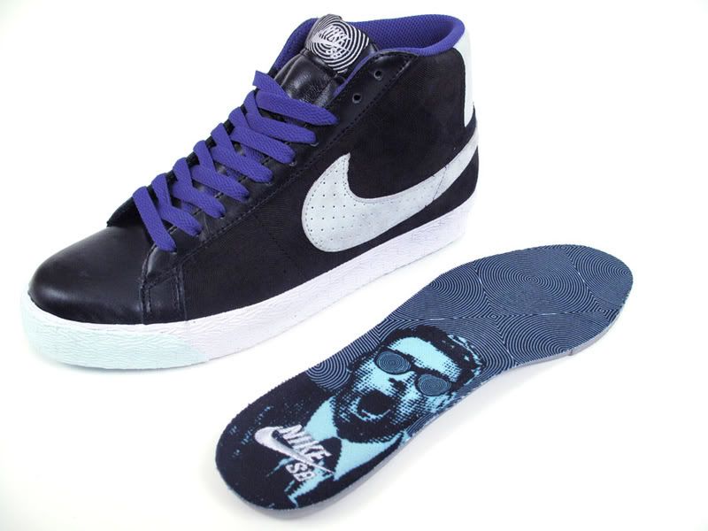 nike blazers with black socks