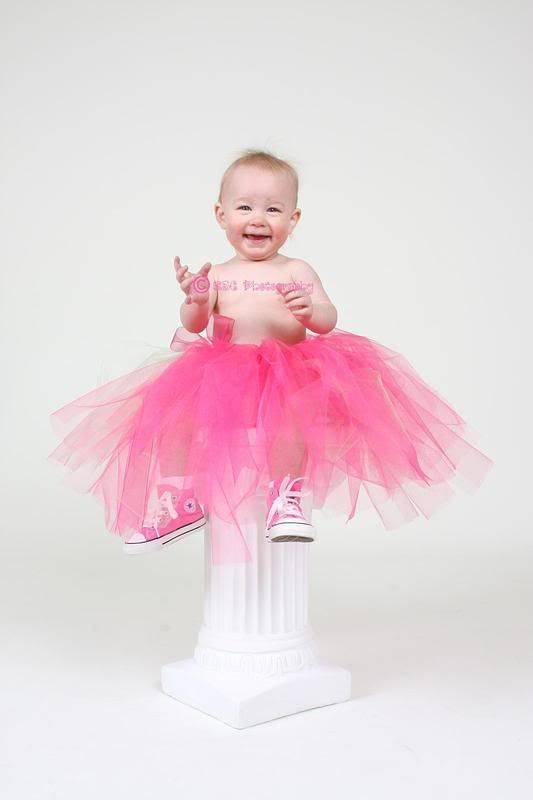 IMAGE: http://i36.photobucket.com/albums/e47/Erinlanesmith/IMG_6136.jpg