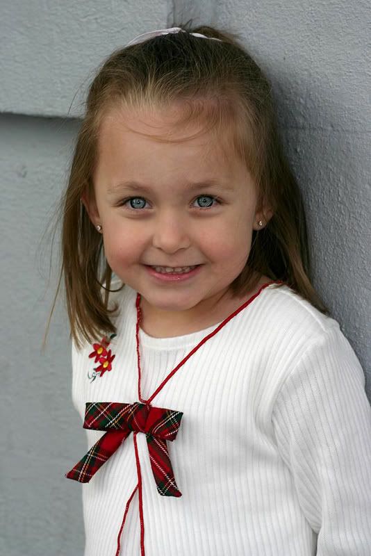 IMAGE: http://i36.photobucket.com/albums/e47/Erinlanesmith/IMG_9843.jpg