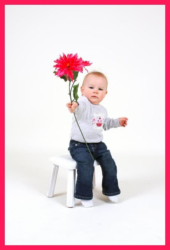 IMAGE: http://i36.photobucket.com/albums/e47/Erinlanesmith/rr-9882.jpg