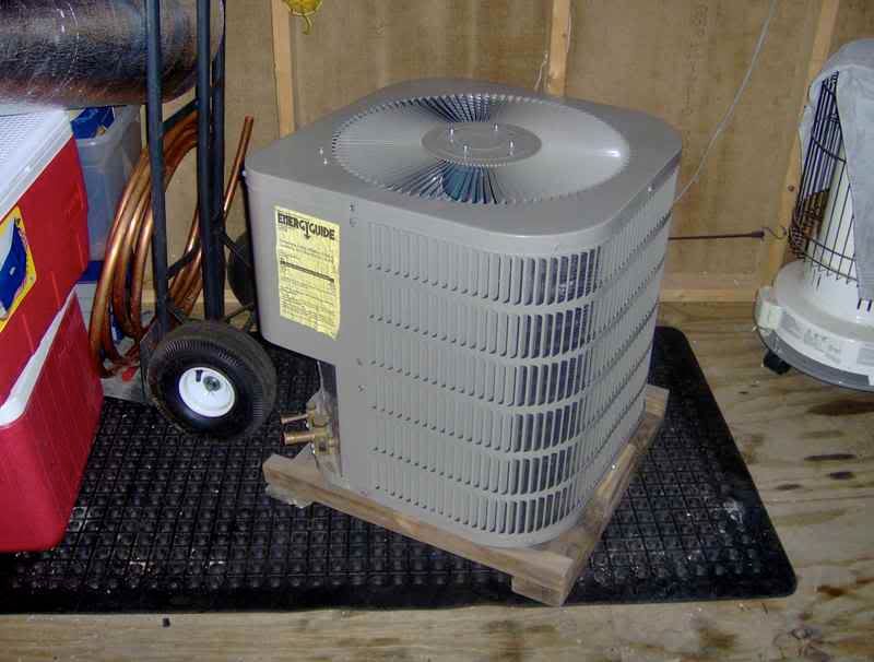 Goodman 10 seer Condensing Unit