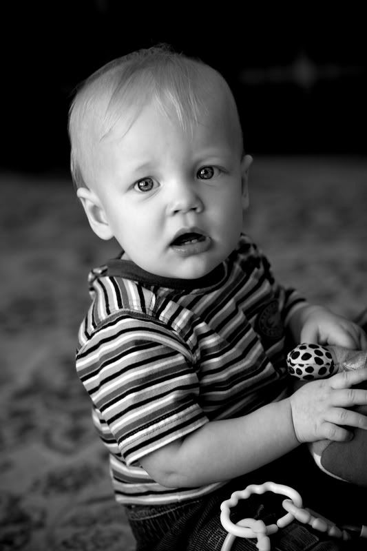 IMAGE: http://i36.photobucket.com/albums/e6/caredock/isakisak.jpg