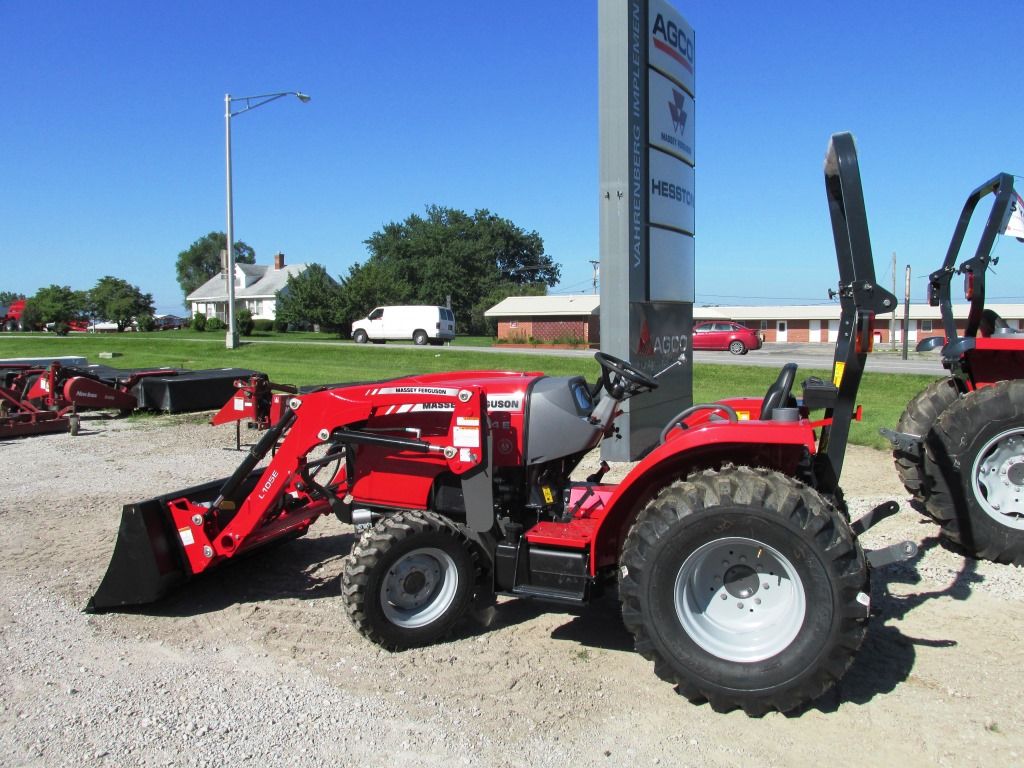 Sold Massey Ferguson 1739e Tractor Tiller Mower And Blade Vitractorworld 5704