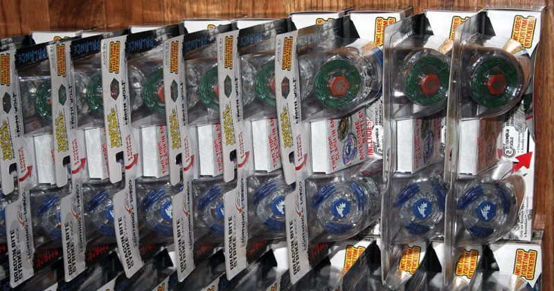 BEYBLADE METAL MASTERS 2 PACK LOT 60 FIREBLAZE SCORPIO L DRAGO WOLF 