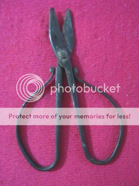 Fine Antique Chinese Iron scissors  