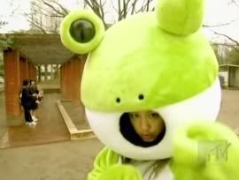 *The mistake I found!* Notice the left eye is twsited towards the back. ^_^