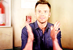 photo tumblr_inline_ng6v49iSBu1rzofqh_zpspwhrvcug.gif